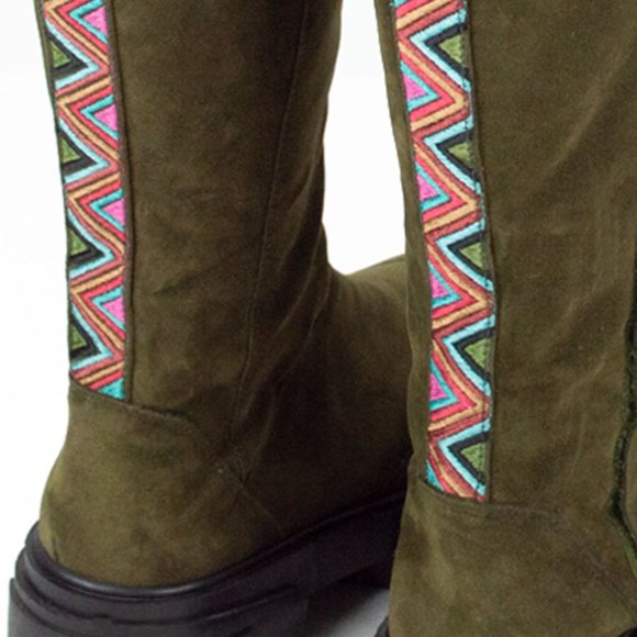 FARM Rio Knee High Lug Sole Boot - Picture 10 of 16